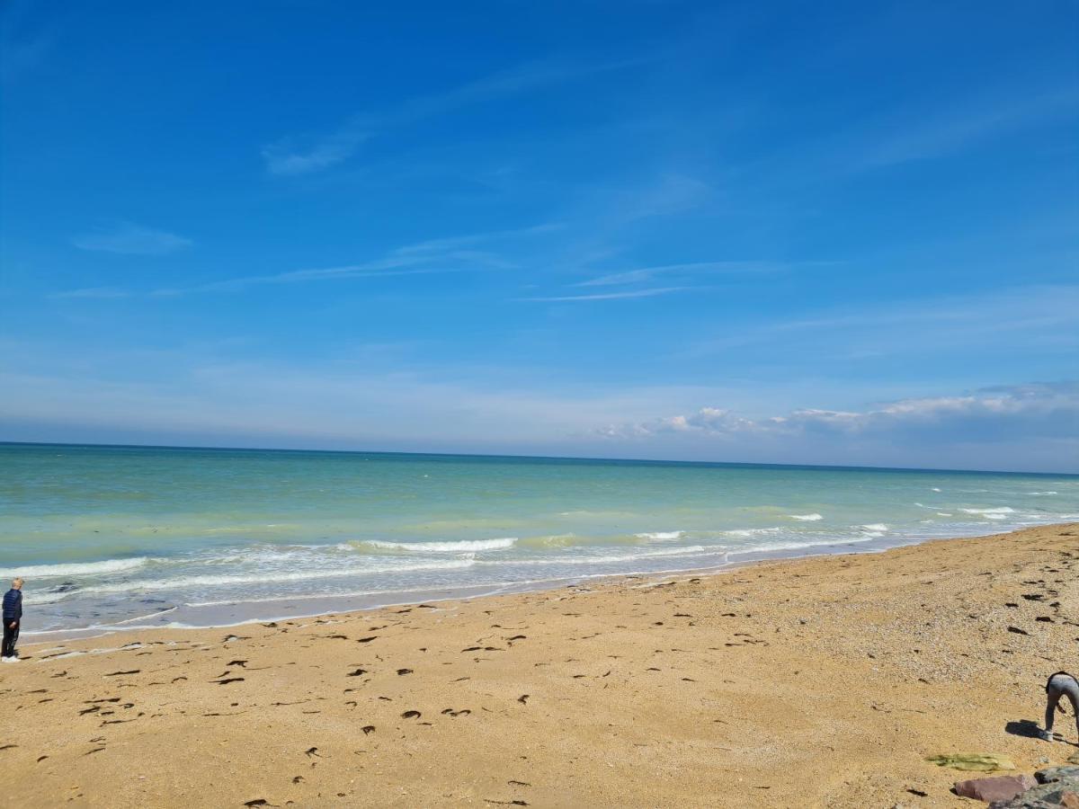 Les Pieds Dans L'Eau - Acces Direct A La Plage Bernières-sur-Mer Zewnętrze zdjęcie